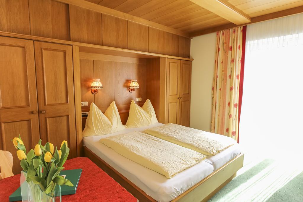 Alpenhotel Tauernstueberl Zell am See Dış mekan fotoğraf